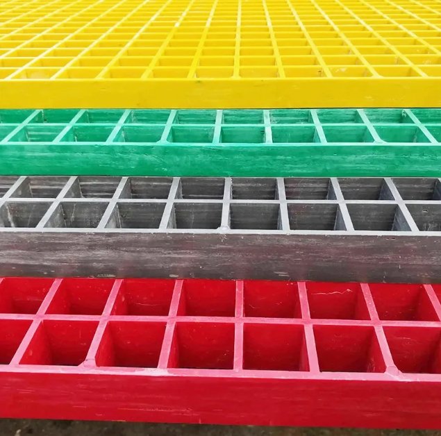 Molded FRP Grating for Deck & Trench Covers